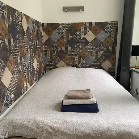 Royale Vieux 24h24h Access