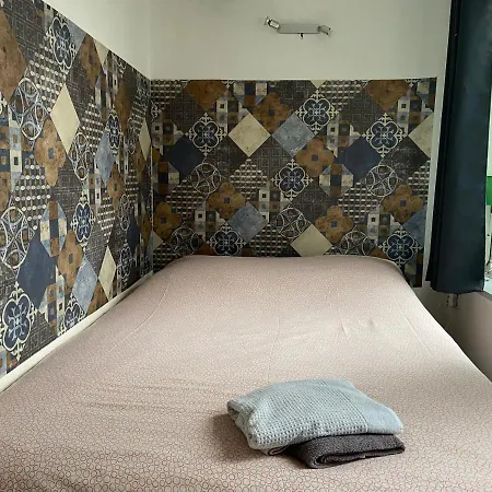 Royale Vieux 24h24h Access *