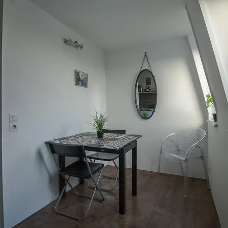 Royale Vieux 24h24h Access Apartment Lille