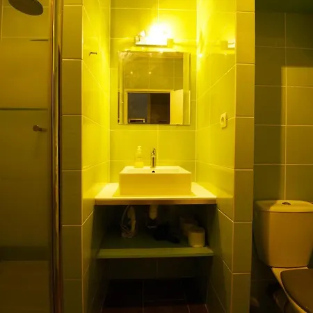 Royale Vieux 24h24h Access *